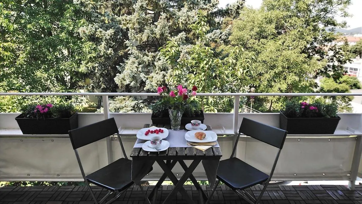 Krotti Hills Appartment Vienna 0*,