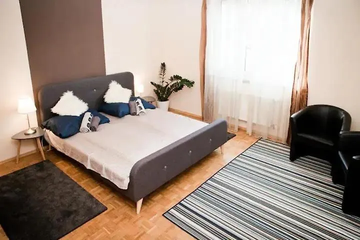 Krotti Hills Appartment Vienna Austria